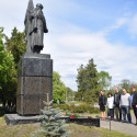 Із вдячністю і світлою пам’яттю про героїв